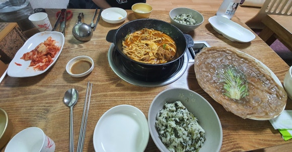 두꺼비식당 이미지
