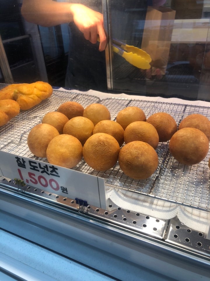 찹쌀꽈배기 이미지