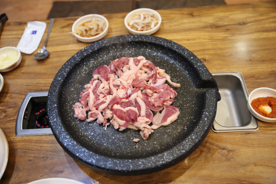 통큰생오리 이미지