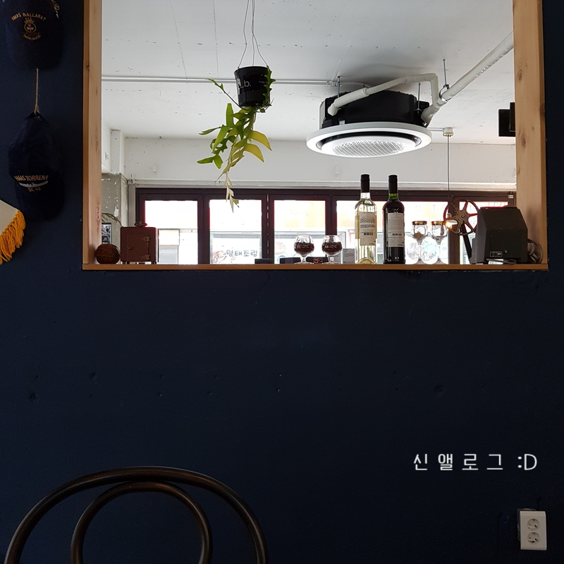 멜브커피 이미지