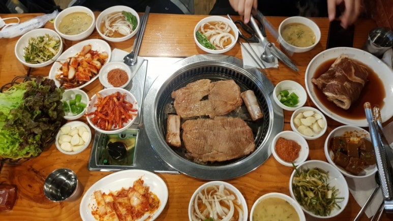 돈돈숯불갈비 이미지