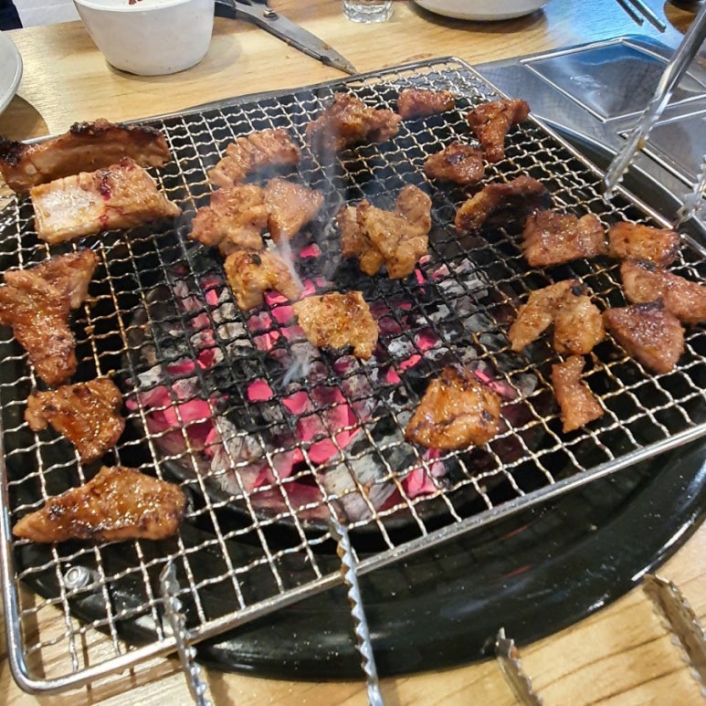 늘봄생돼지갈비 이미지