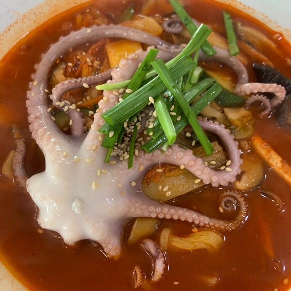 백년교동짬뽕 이미지