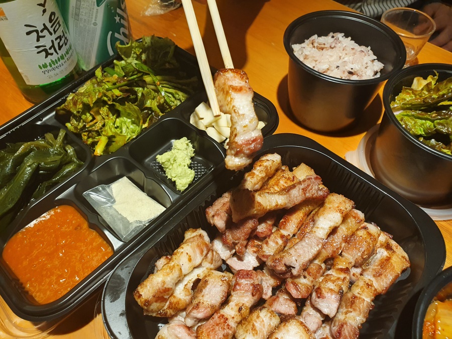 집으로배달돼지 이미지