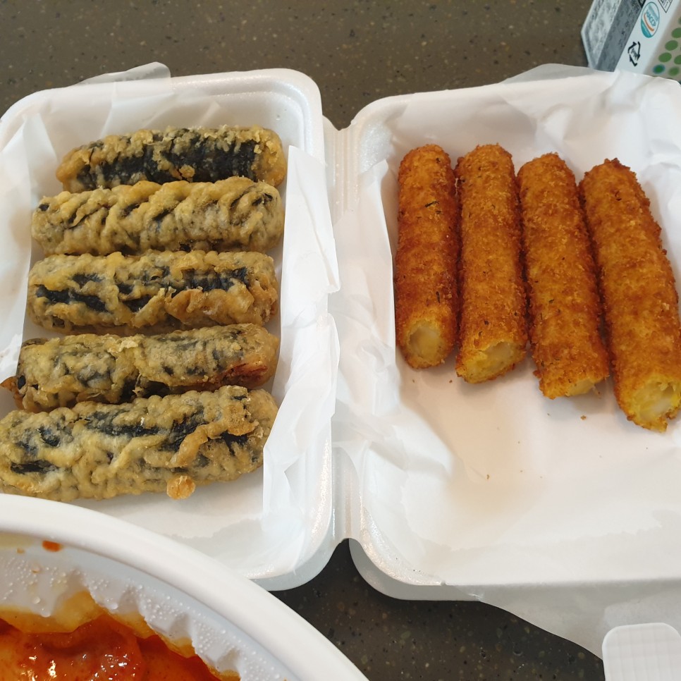 불타는 여고 24시 떡볶이 이미지