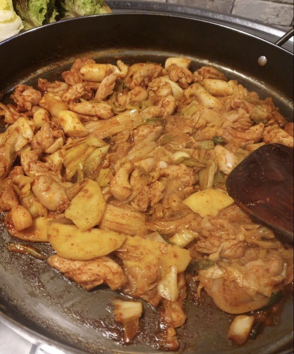 닭갈비와지짐이 이미지