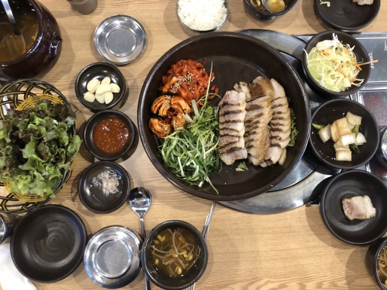 초원항아리보쌈 이미지
