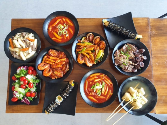 가루김밥떡볶이 이미지