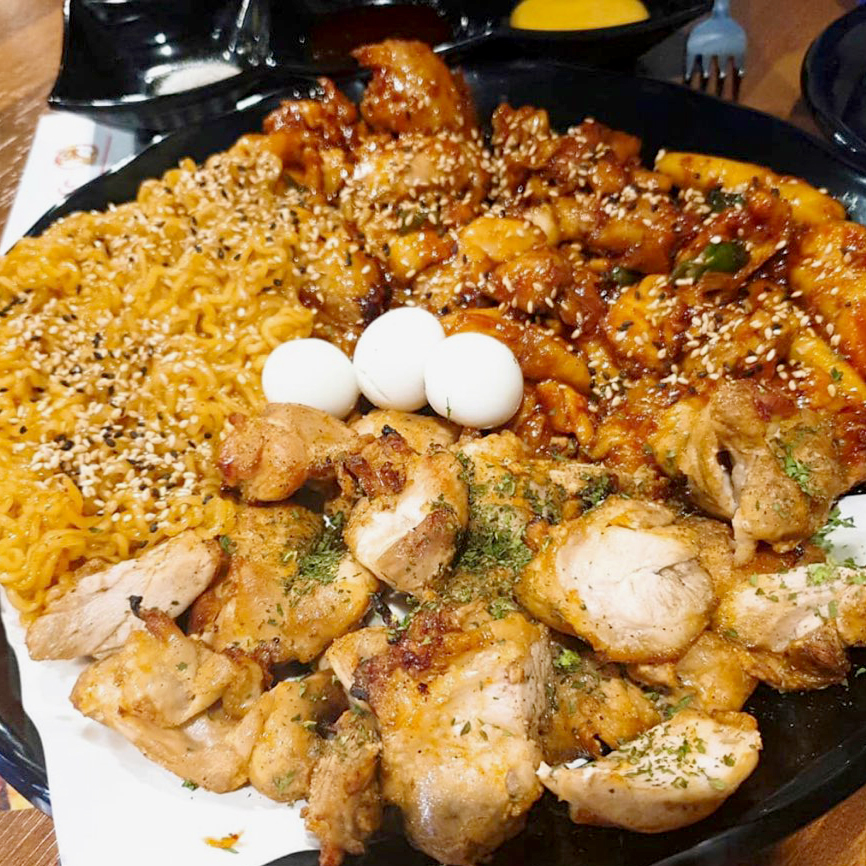 꼬꼬양념치킨 이미지