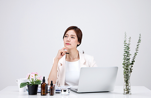 인셀덤 발라또 이미지