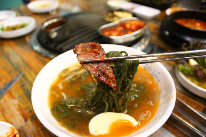 훔친뒷고기 이미지