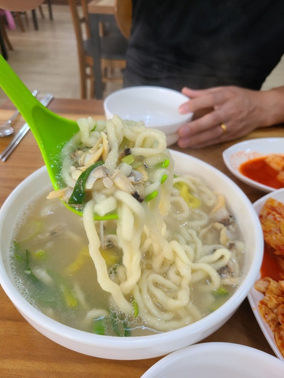 어머나!손칼국수 이미지