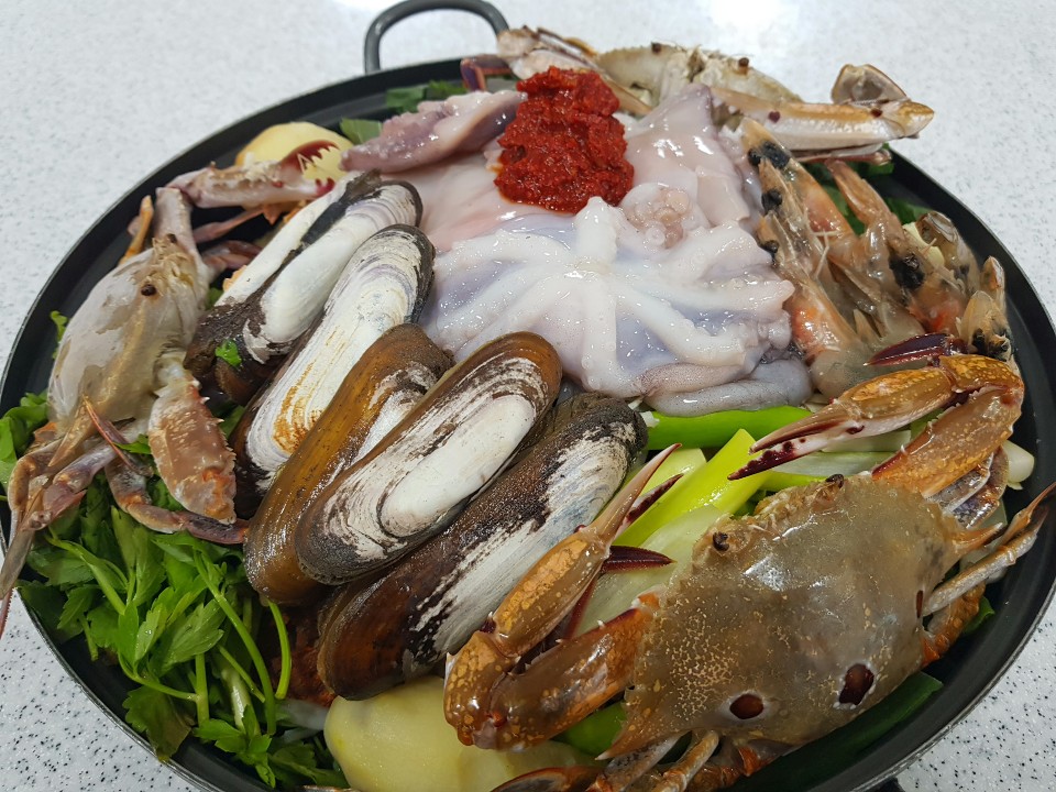 일품감자탕 이미지