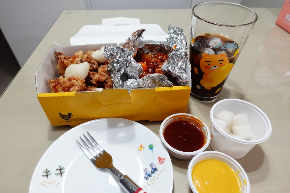 72에이징치킨 이미지
