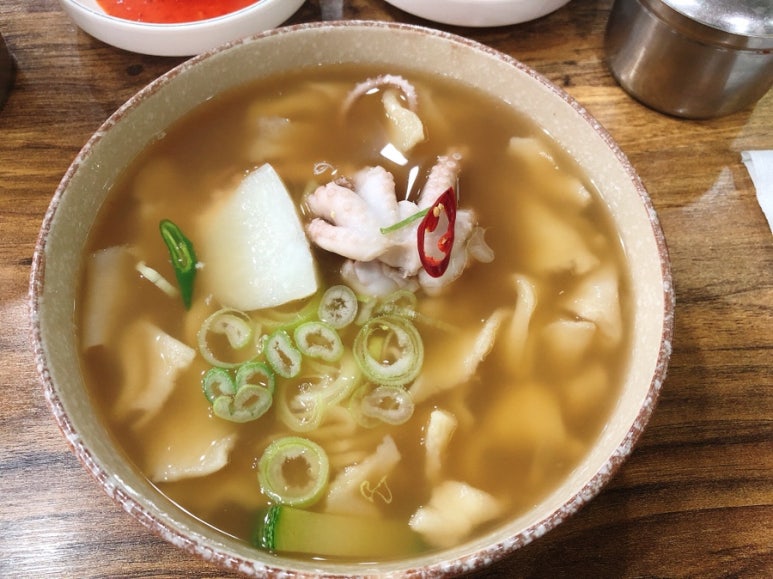 팔미낙지한마리수제비 이미지