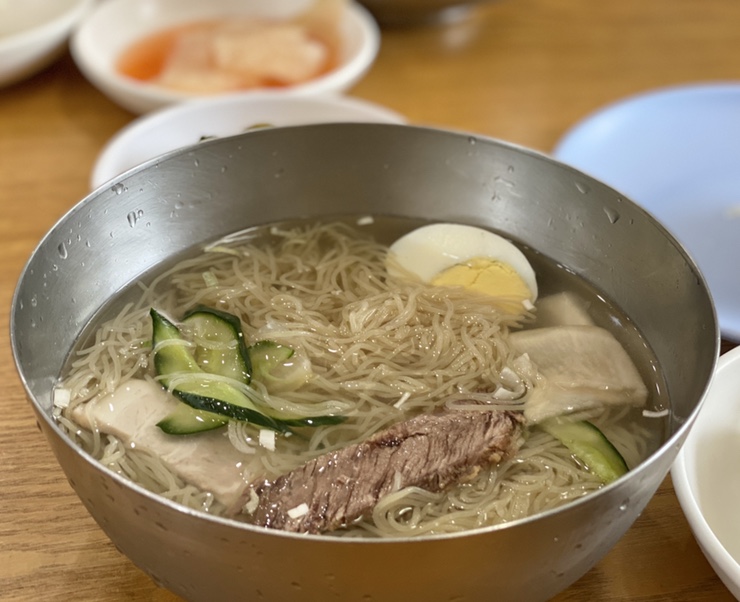 평양냉면 이미지