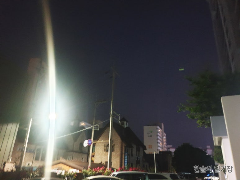명품꽈배기앤핫도그 이미지