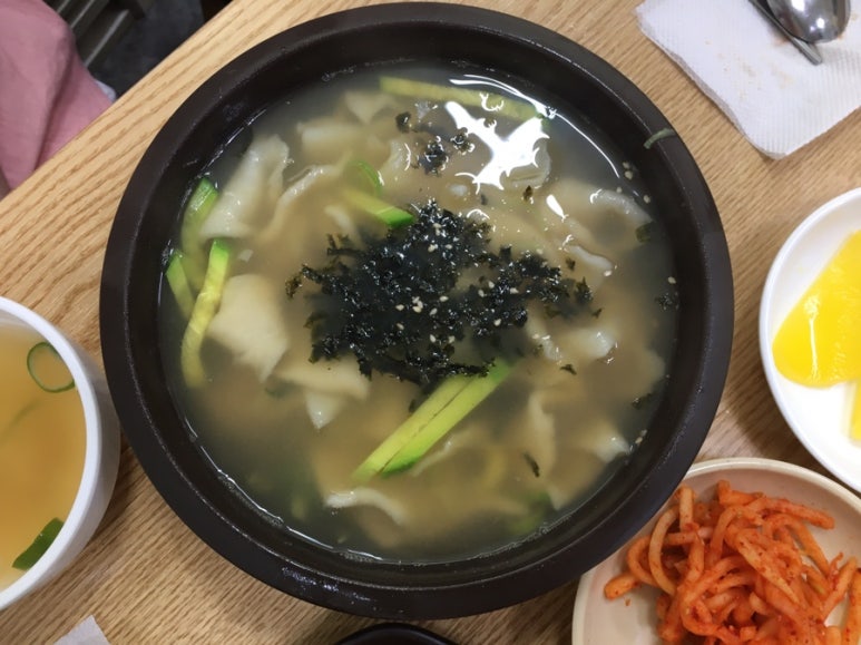 명동손수제비 이미지