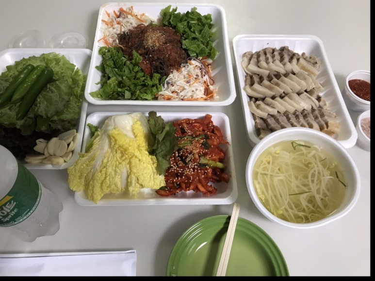 동서울왕족발 이미지