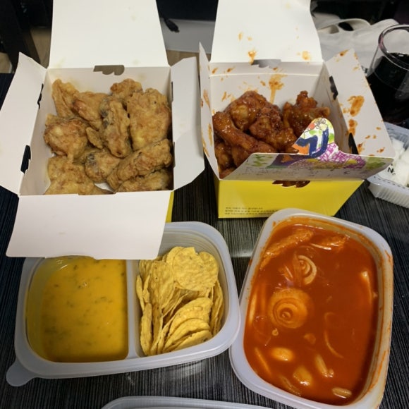 치킨플러스동수역점 이미지