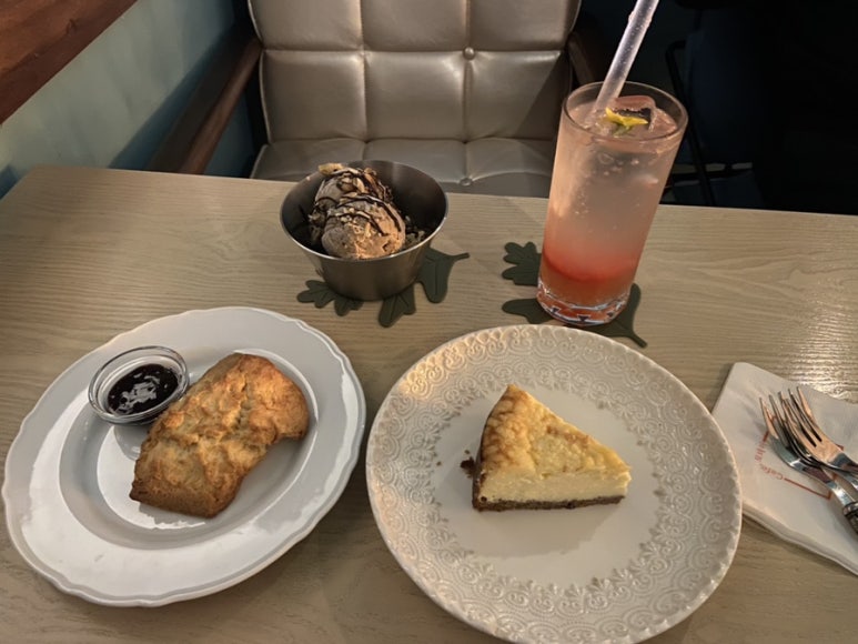 카페퉁이 이미지