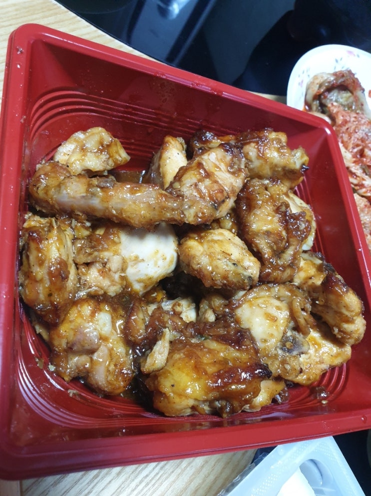 청룡점 굽네치킨 이미지