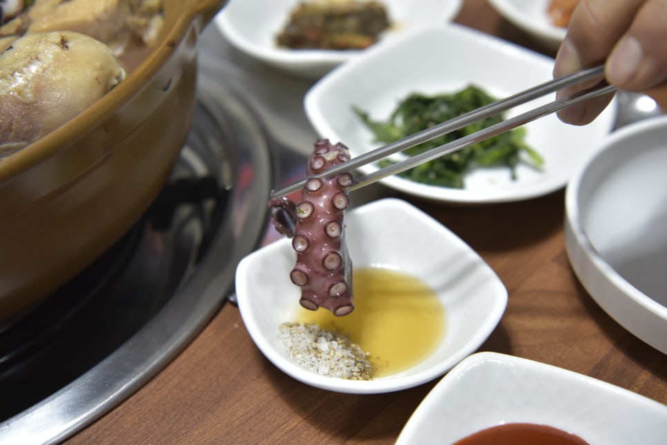 낚시꾼이하는식당 이미지