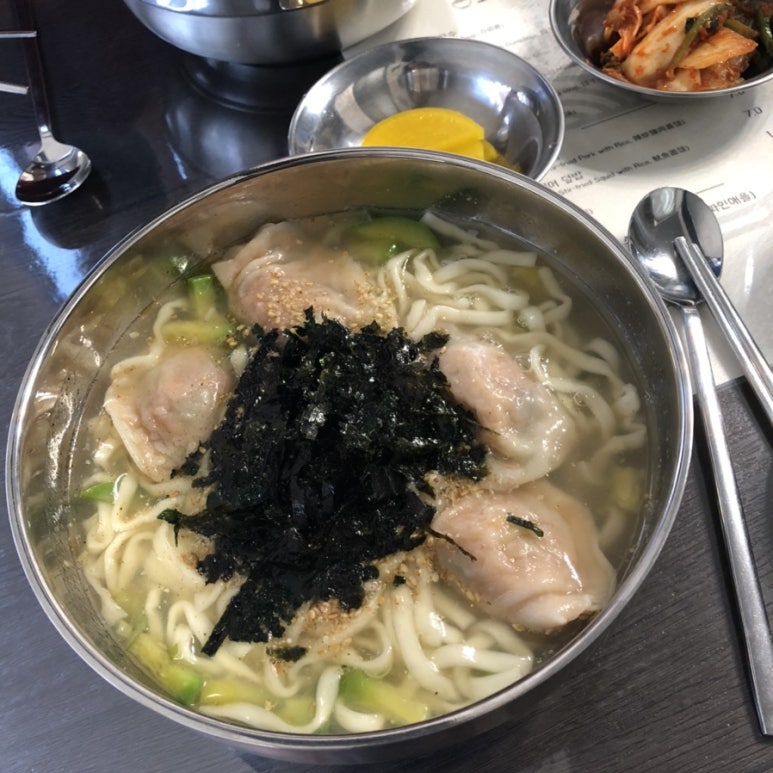 고모네칼국수 이미지