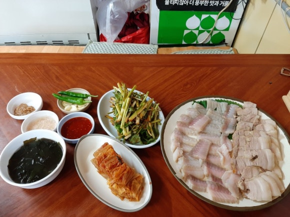 진미홍탁 이미지