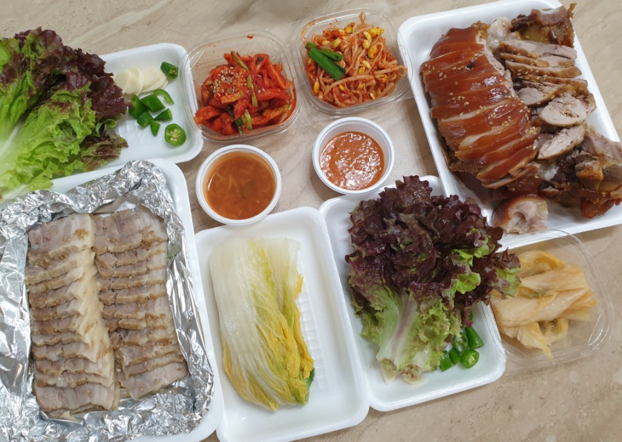 황제왕족발 이미지