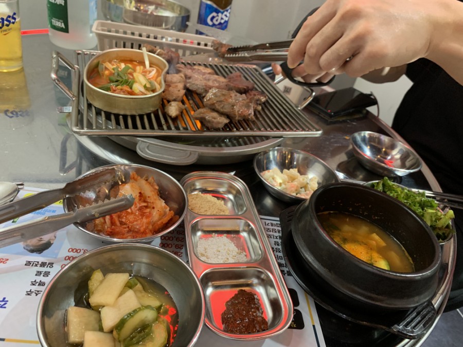 돼지부속구이 이미지