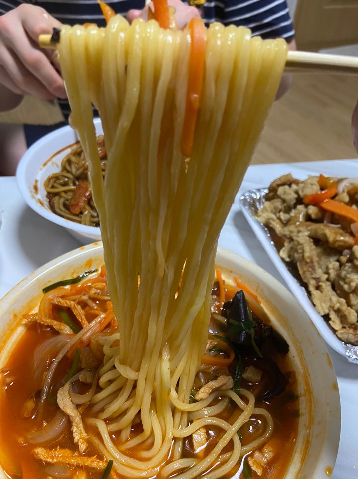 유선두마리치킨 이미지