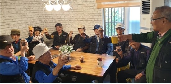 실버카페 아리(문화점) 이미지