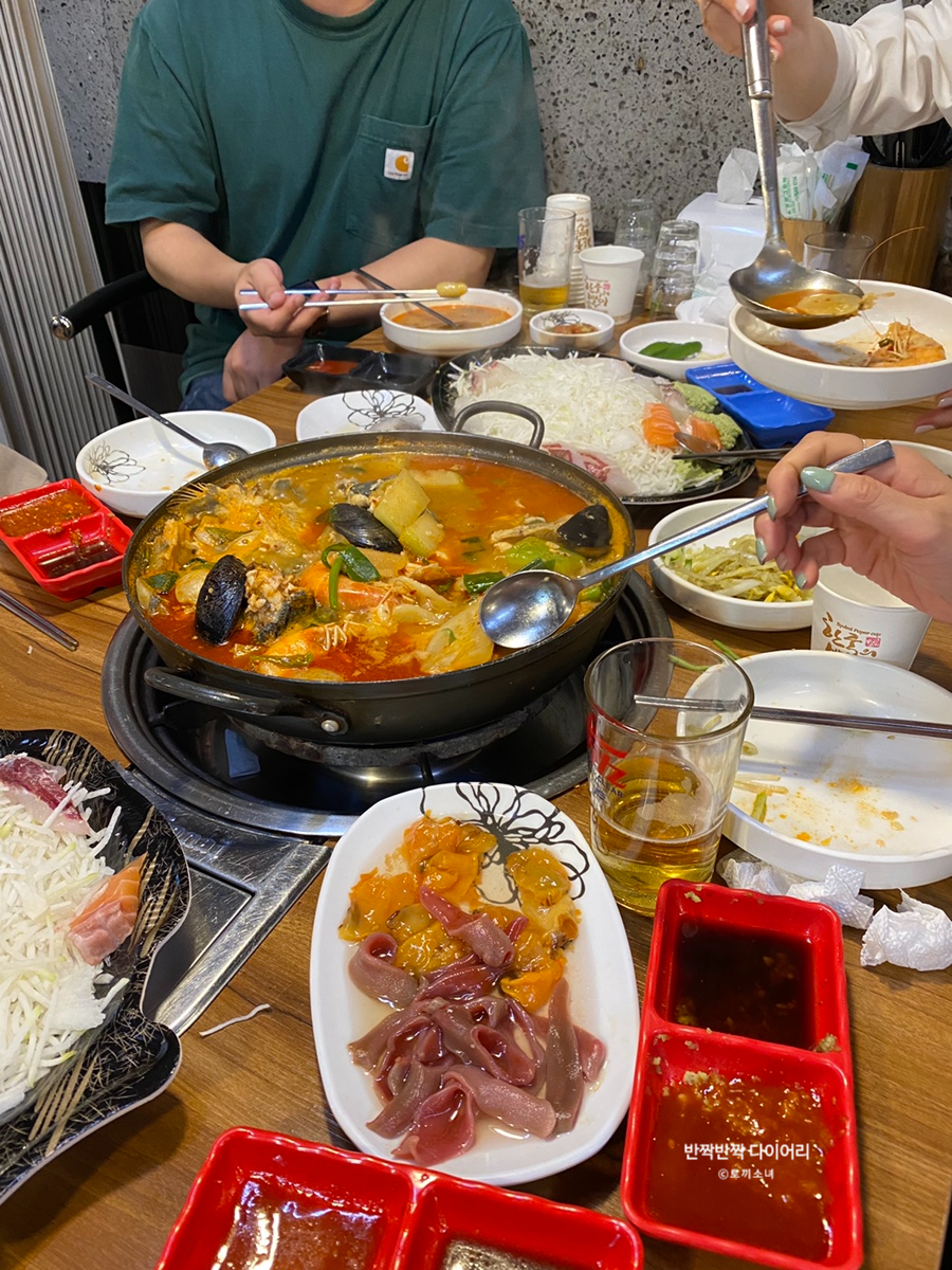 일월매운탕 이미지