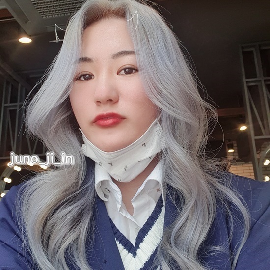 화이트헤어미용실 이미지
