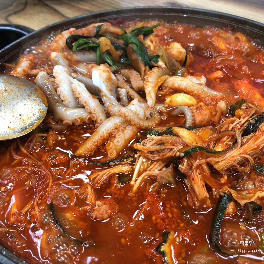 짱구네 낙지집 이미지
