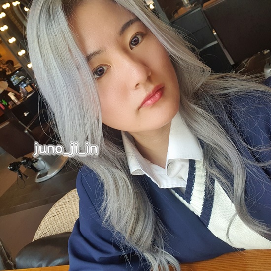 화이트헤어미용실 이미지