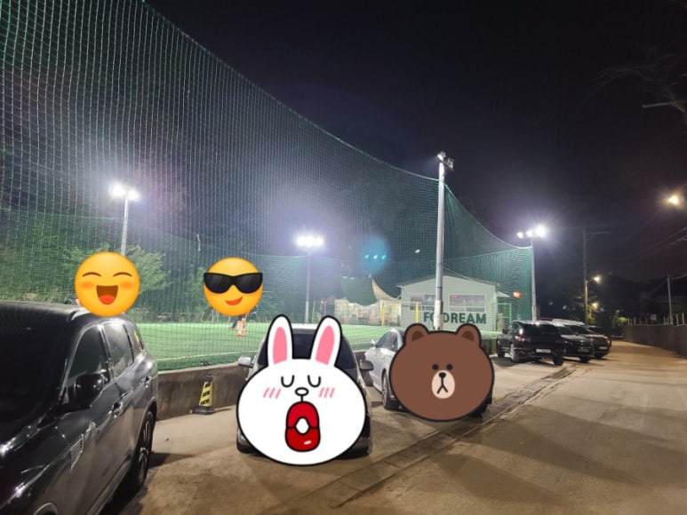 휘슬풋살장 이미지