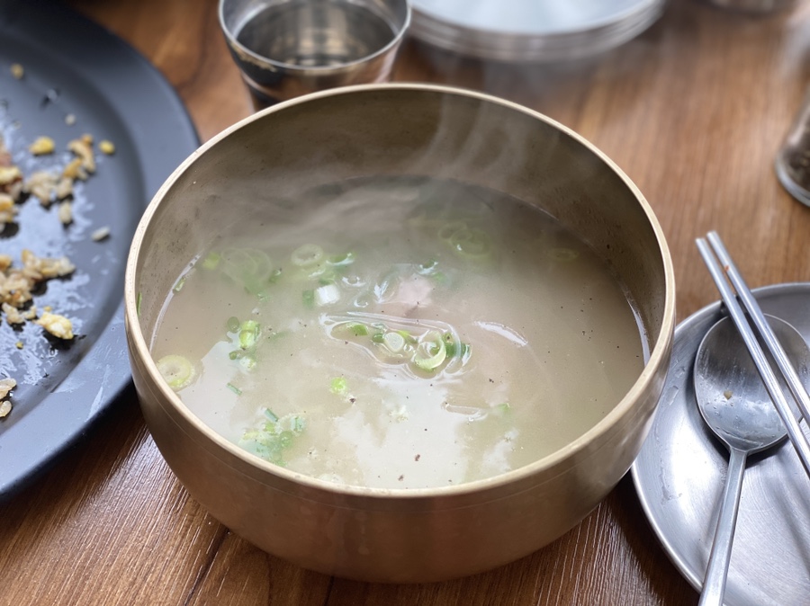 석우곰탕 이미지