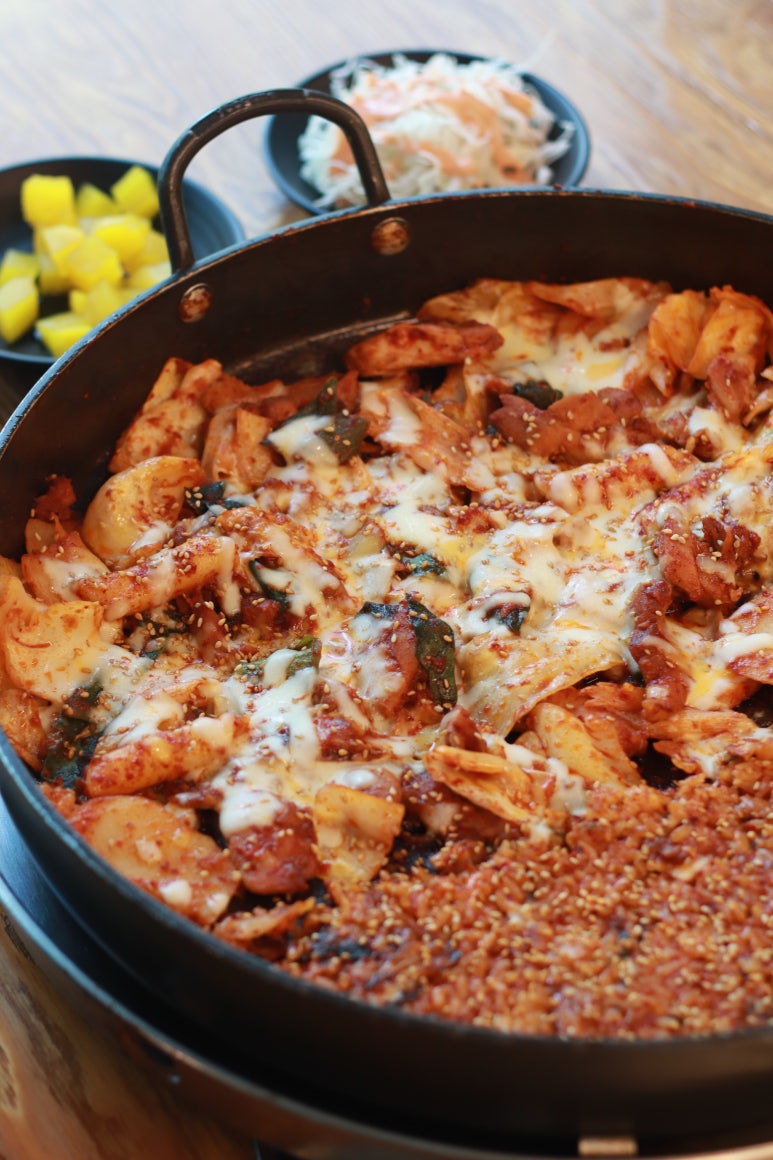 유가네닭갈비율리점 이미지