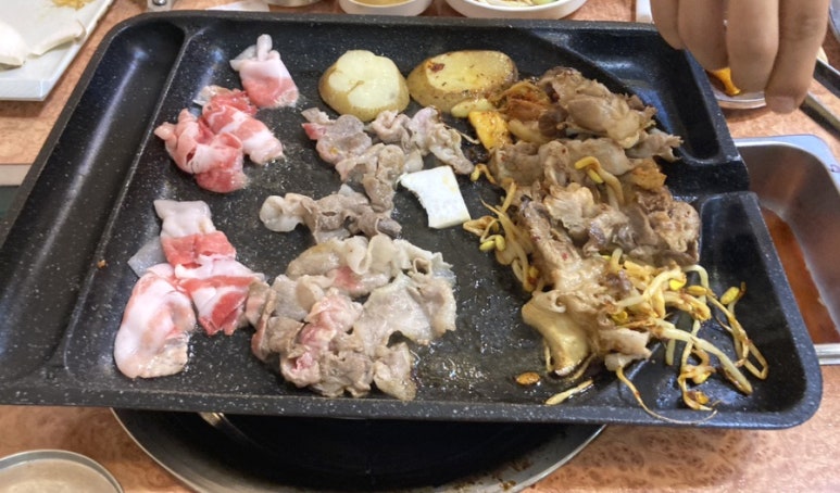 뚜벅이웰빙삼겹 이미지