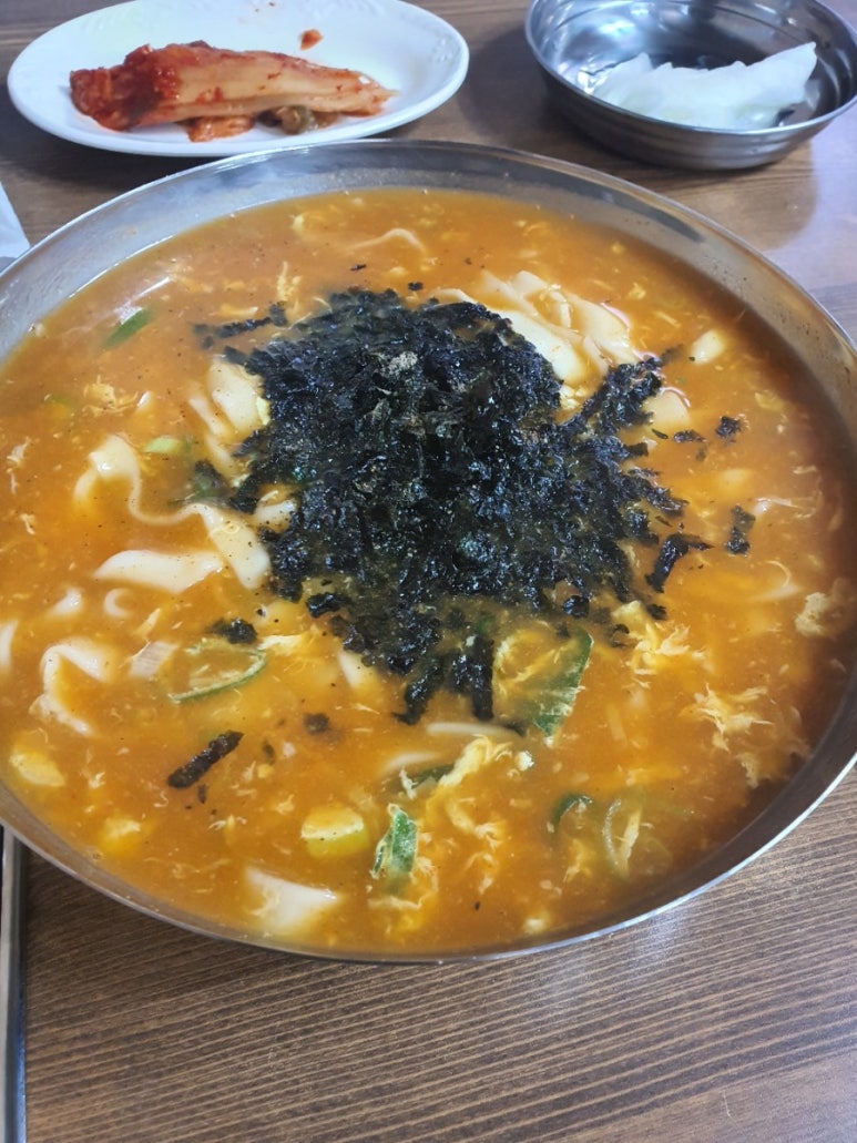 양구장칼국수 이미지