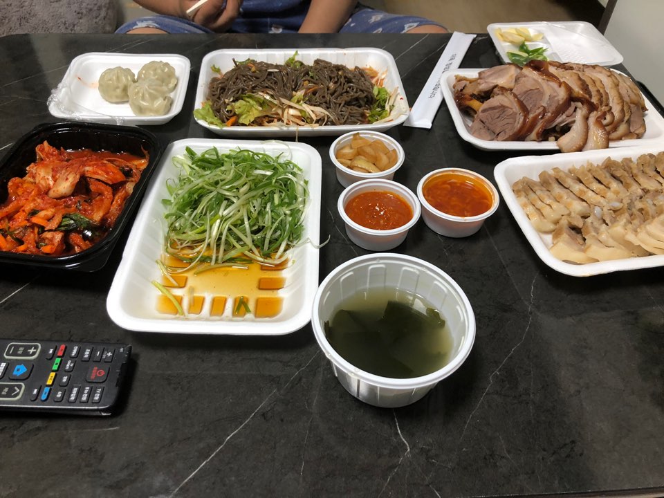 대성왕족발 이미지