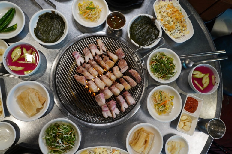 흑돈사 이미지