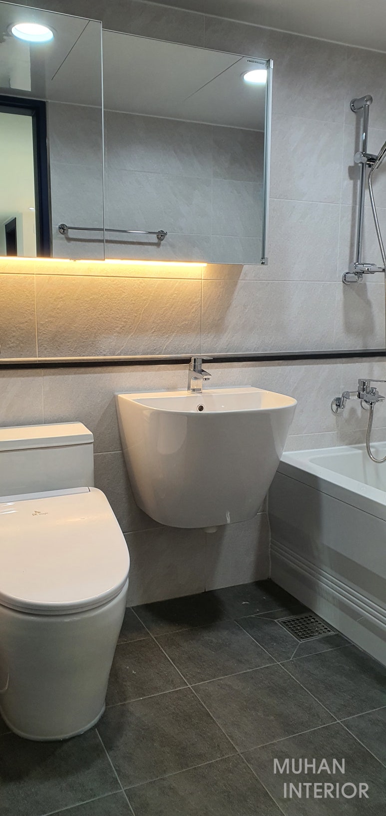 BATH.jpg?type=w773