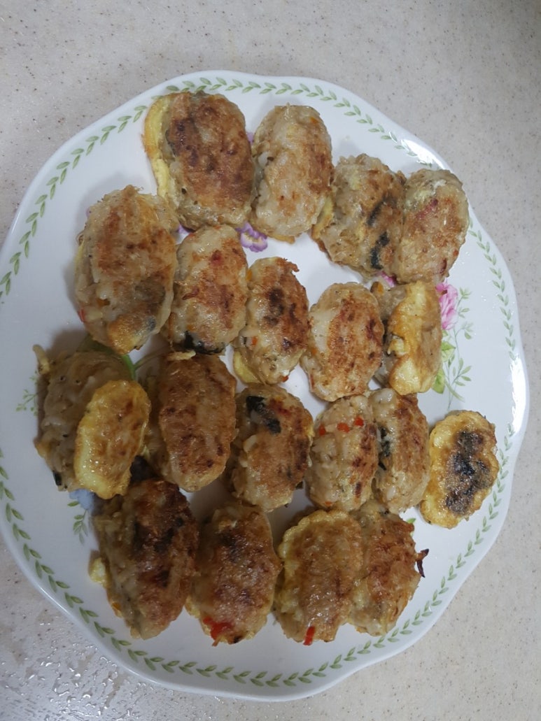 꼬마식탁 이미지