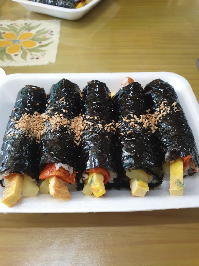 비비꼬마김밥 이미지