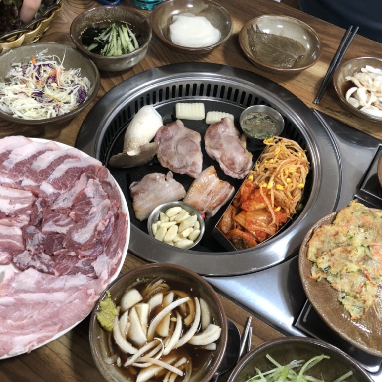 안동꿀돼지 이미지