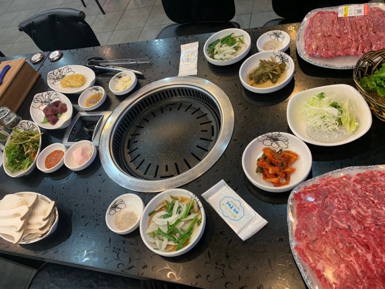 이한축산소판돈판 이미지
