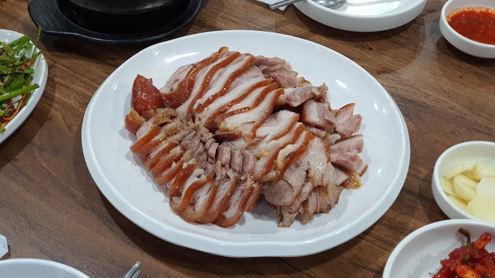 고가네족발 이미지